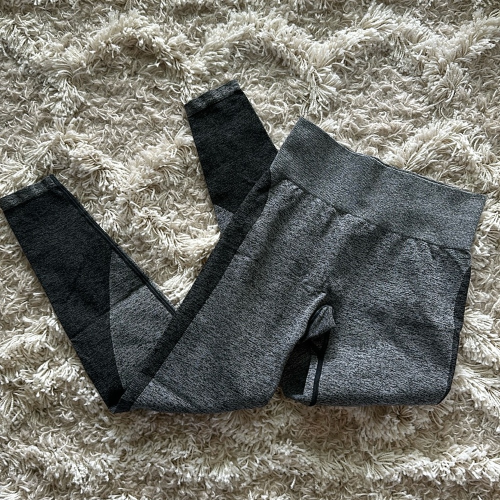 PINK Active Grey Seamless Workout Leggings